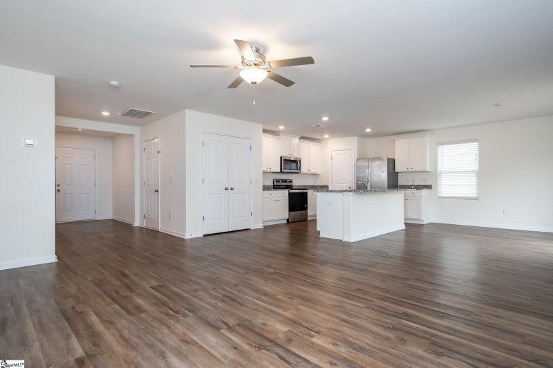 Property image 2 at 6063 Mason Tucker Drive, Inman, SC 29349