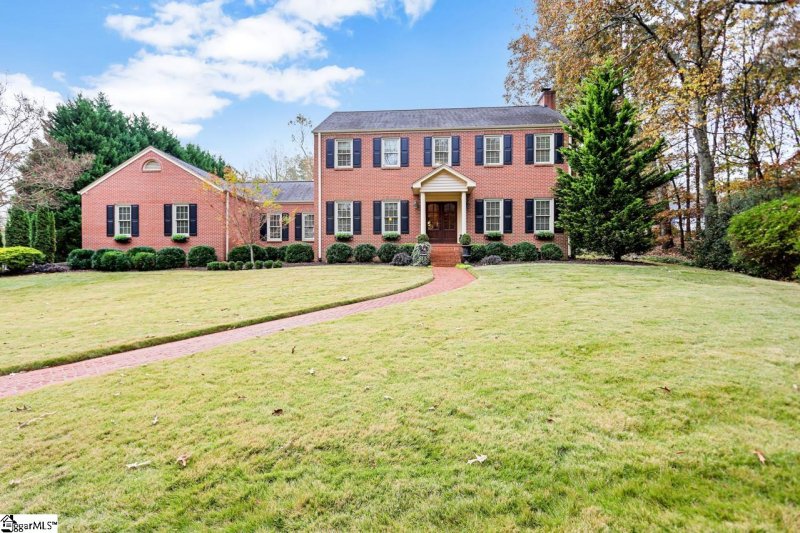 Property image 2 at 107 Williamsburg Drive, Greer, SC 29651