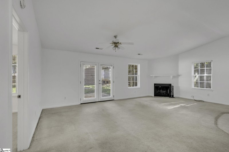 Property image 5 at 142 W Celestial Drive, Greer, SC 29651