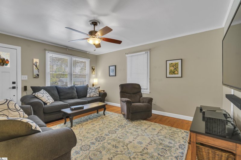 Property image 2 at 111 Leafwood Drive, Taylors, SC 29687