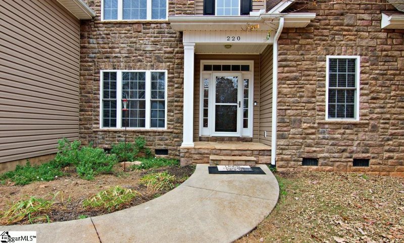 Property image 4 at 220 Devonhurst Drive, Seneca, SC 29678