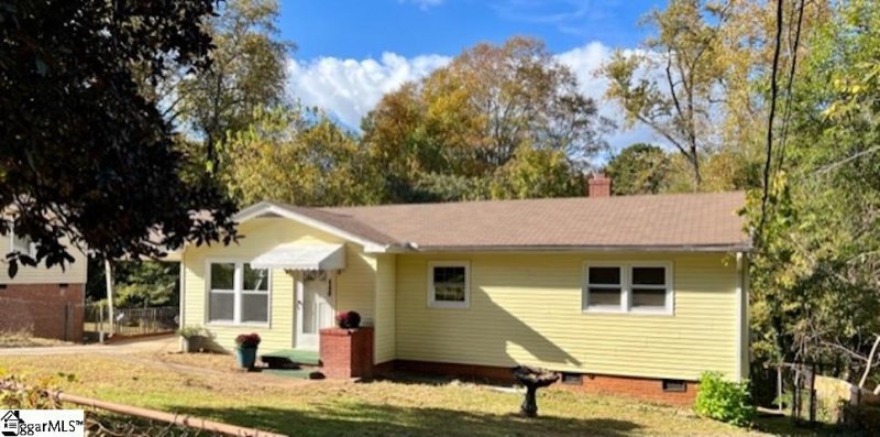 448 Crosby Circle
