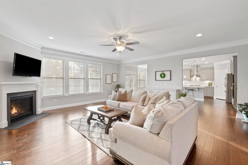 Property image 2 at 308 Glencairn Court, Simpsonville, SC 29681