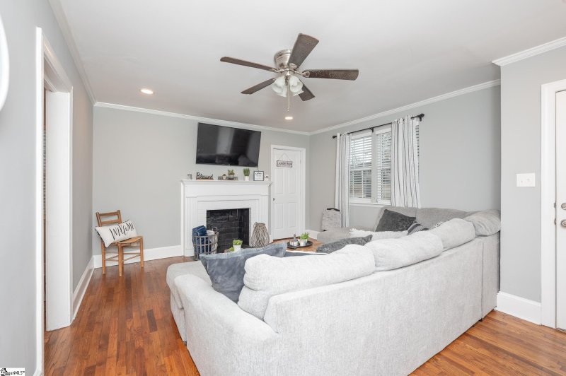Property image 5 at 1 Mayo Drive, Greenville, SC 29605