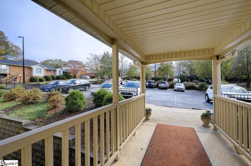 Property image 5 at 103 Swansgate Place, Greenville, SC 29605