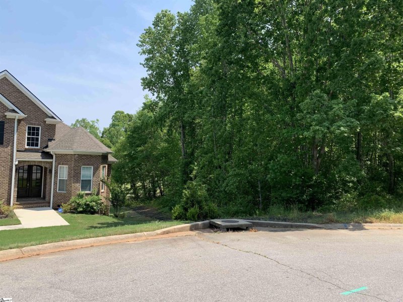 Property image 3 at 153 Turnberry Road, Anderson, SC 29621