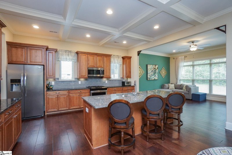 Property image 5 at 606 W Winding Slope Drive, Piedmont, SC 29673