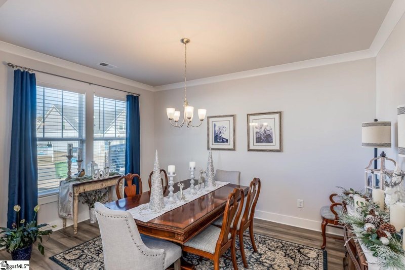 Property image 4 at 8 Thornfield Drive, Greenville, SC 29605