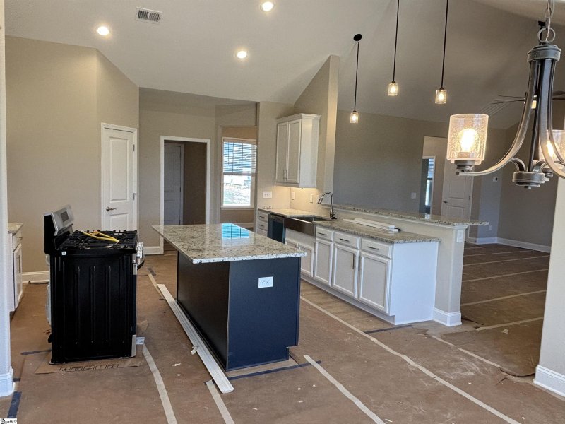 Property image 5 at 834 Grantwood Circle, Greer, SC 29651