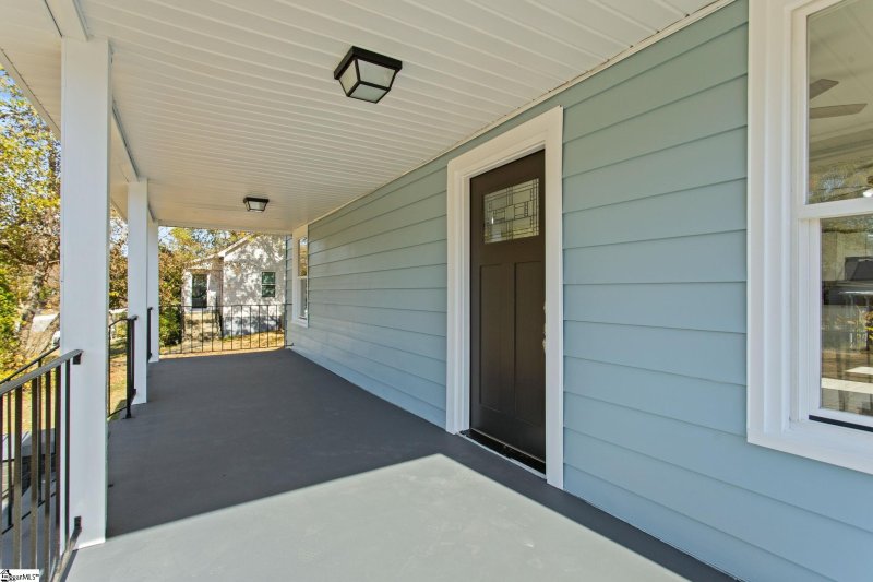 Property image 3 at 40 Duke Street, Greenville, SC 29605