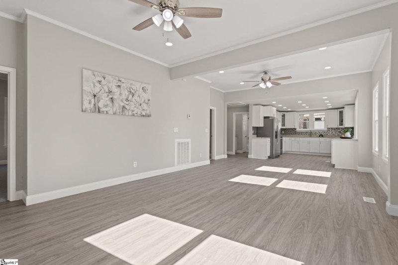 Property image 4 at 40 Duke Street, Greenville, SC 29605