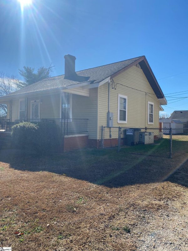 Property image 4 at 19 Bryant Street, Greenville, SC 29611-4642