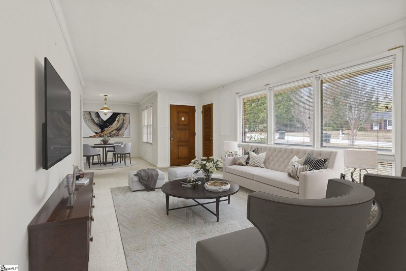 Property image 4 at 109 CHESTNUT Avenue, Greer, SC 29651