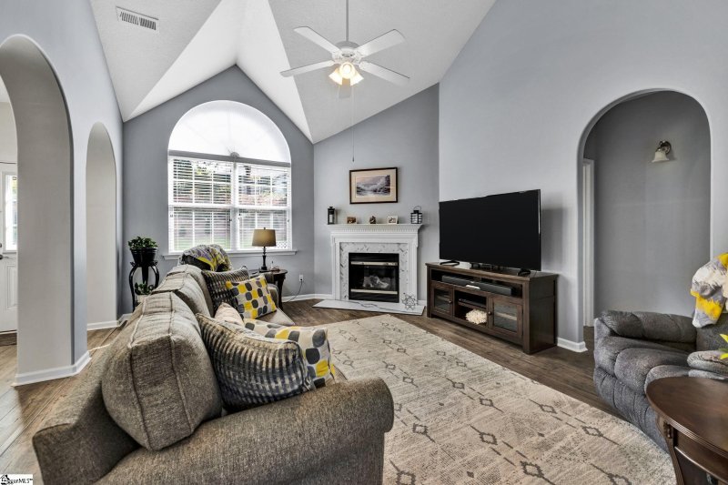 Property image 4 at 109 Cretewood Place, Taylors, SC 29687-4460