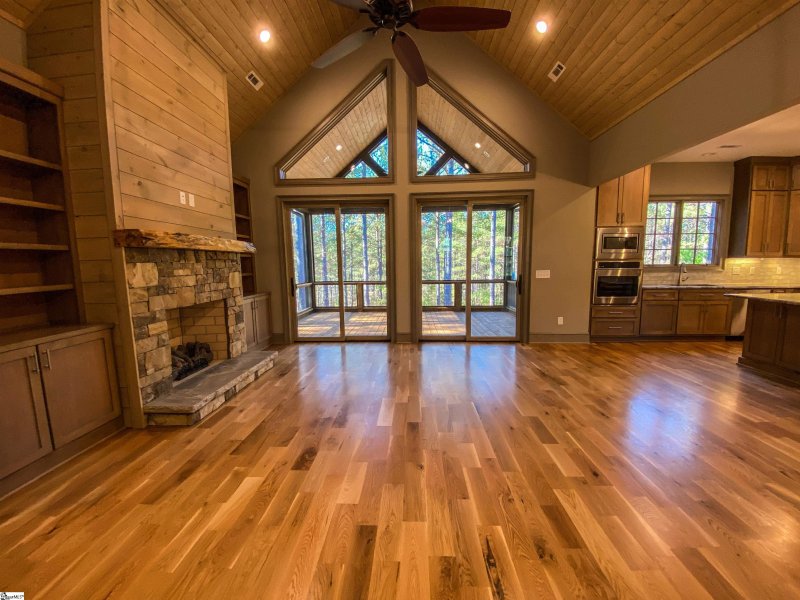 Property image 2 at 341 Knollwood Drive, Salem, SC 29676