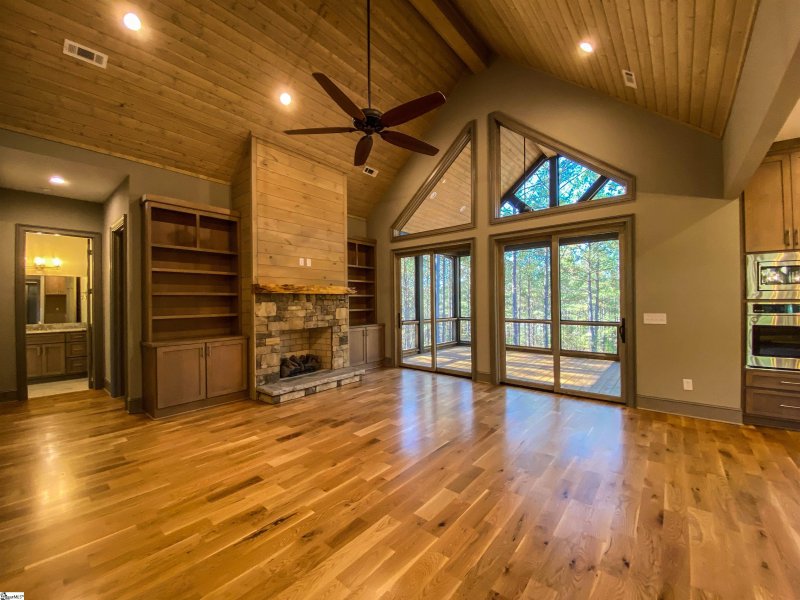 Property image 3 at 341 Knollwood Drive, Salem, SC 29676