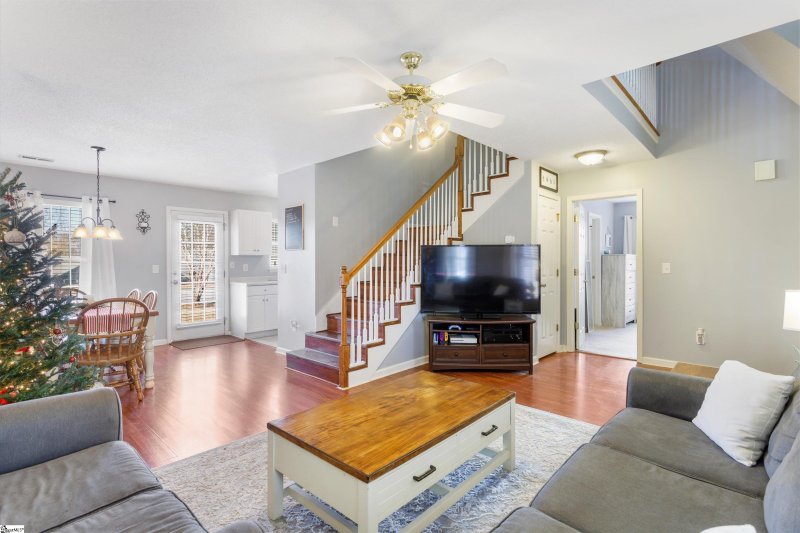 Property image 4 at 319 Springfield Circle, Easley, SC 29642