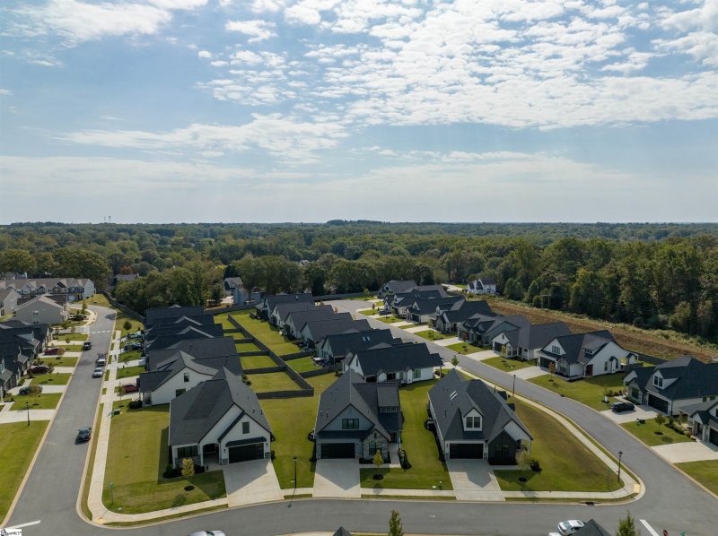 Property image 4 at 103 Ridan Road, Mauldin, SC 29662