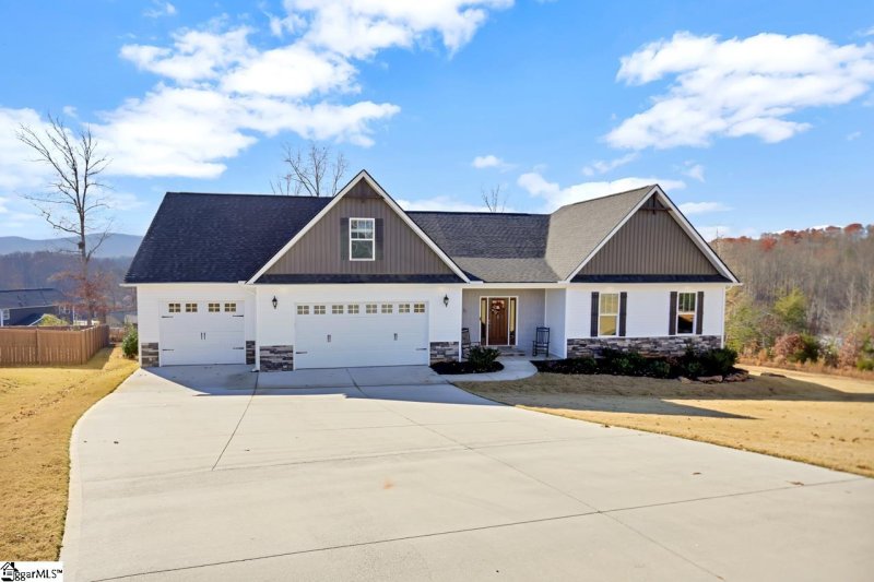 21 Alice Kelley Court