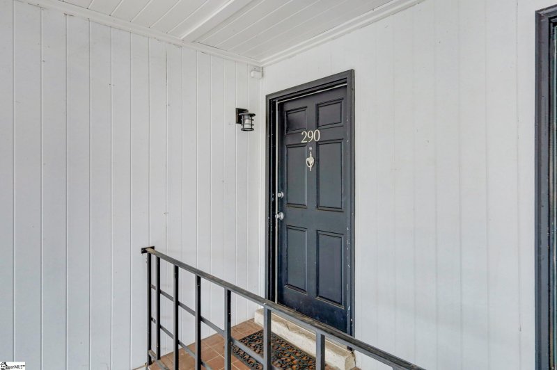 Property image 3 at 925 Cleveland Street, Greenville, SC 29601