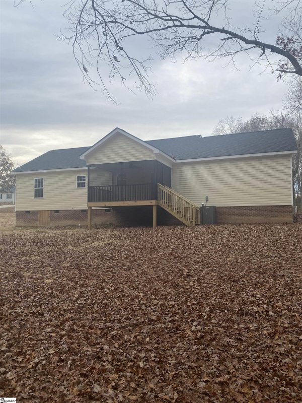 Property image 3 at 132 Laura Jane Lane, Gray Court, SC 29645