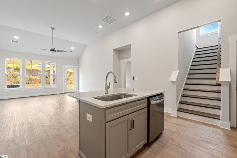 Property image 5 at 221 Woodhouse Way, Greenville, SC 29605