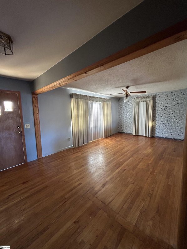 Property image 2 at 105 Lynchburg Drive, Greenville, SC 29617-1004