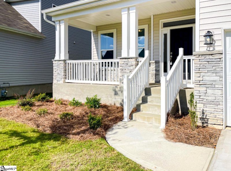 Property image 2 at 6077 Haddington Drive, Roebuck, SC 29376