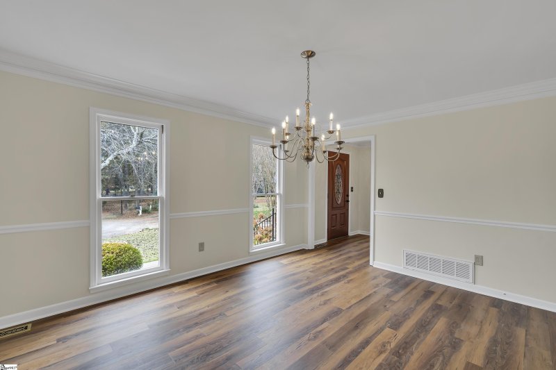 Property image 5 at 406 Summerplace Court, Greer, SC 29650