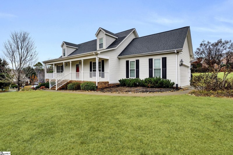 Property image 5 at 301 Wood River Way, Taylors, SC 29687