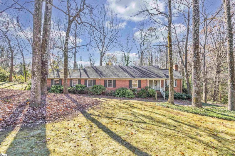Property image 3 at 200 Hermitage Road, Greenville, SC 29615