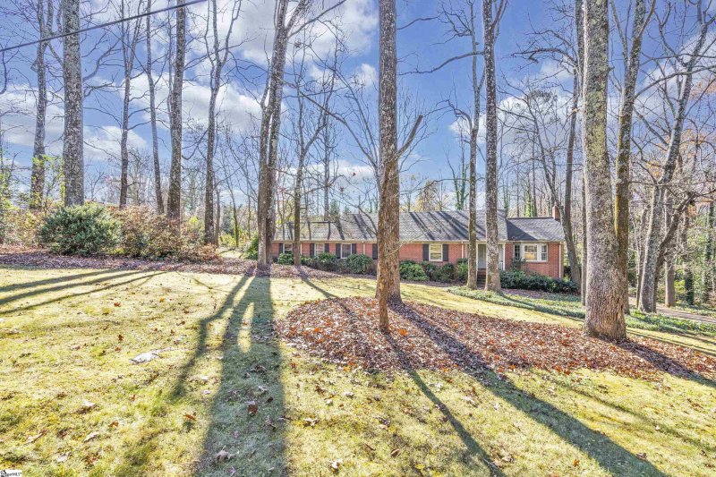 Property image 5 at 200 Hermitage Road, Greenville, SC 29615