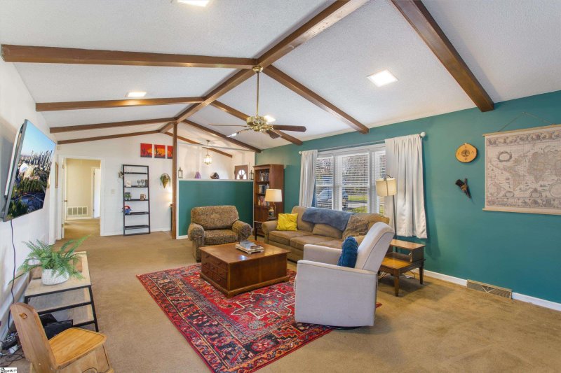 Property image 5 at 102 Germantown Court, Greer, SC 29650