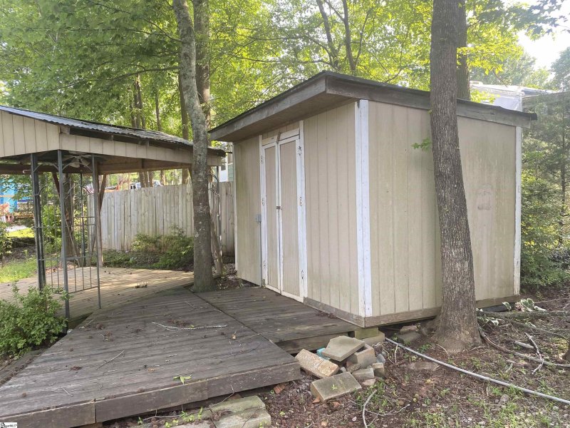 Property image 3 at 313 Minden Way, Westminster, SC 29693