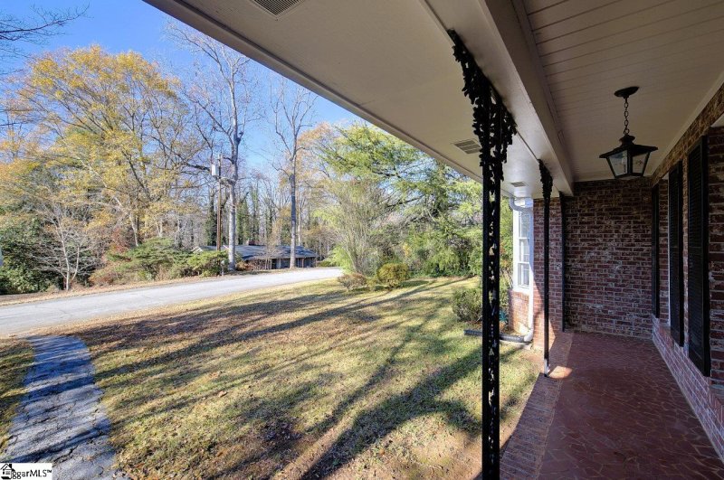 Property image 4 at 515 Trinity Way, Greenville, SC 29617