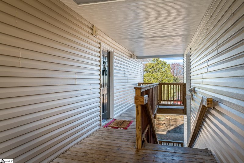 Property image 3 at 331 Lookover Drive, Anderson, SC 29621