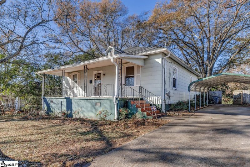 Property image 5 at 24 4th Avenue, Greenville, SC 29611-6417