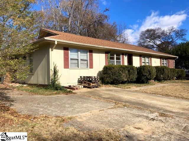 Property image 3 at 603 Creighton Drive, Taylors, SC 29687-3623
