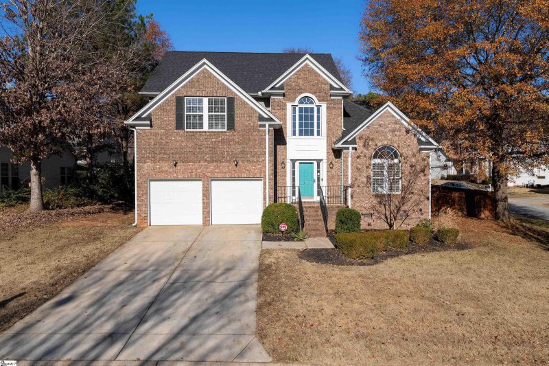 402 Rolling Pines Lane