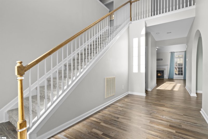 Property image 3 at 402 Rolling Pines Lane, Duncan, SC 29334