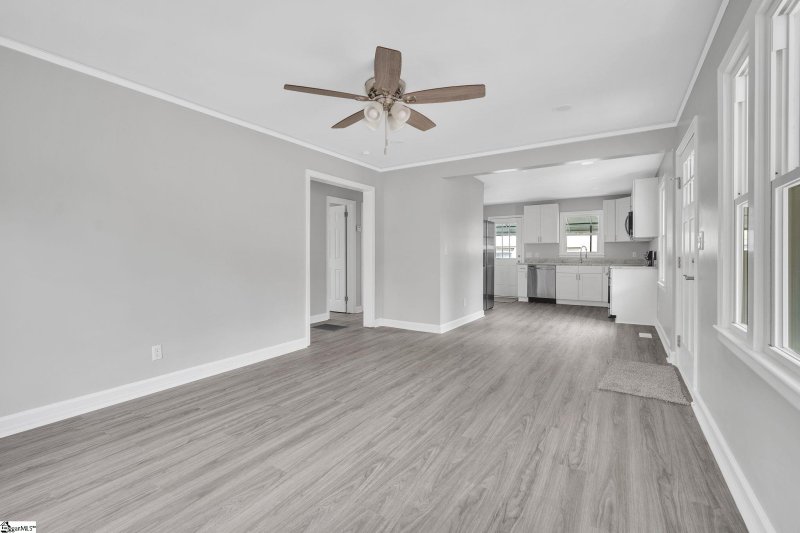 Property image 4 at 105 Tiffany Drive, Taylors, SC 29687