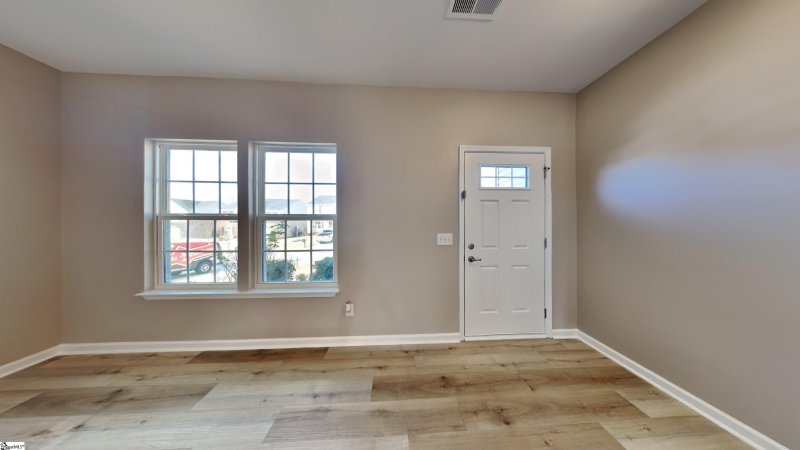 Property image 2 at 411 Sandusky Lane, Simpsonville, SC 29680-7721