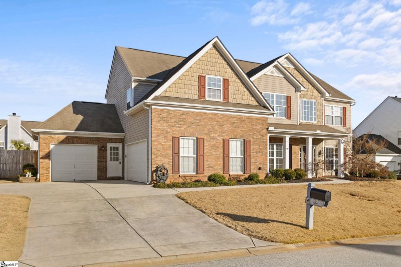 Property image 2 at 10 Braeburn Drive, Simpsonville, SC 29681