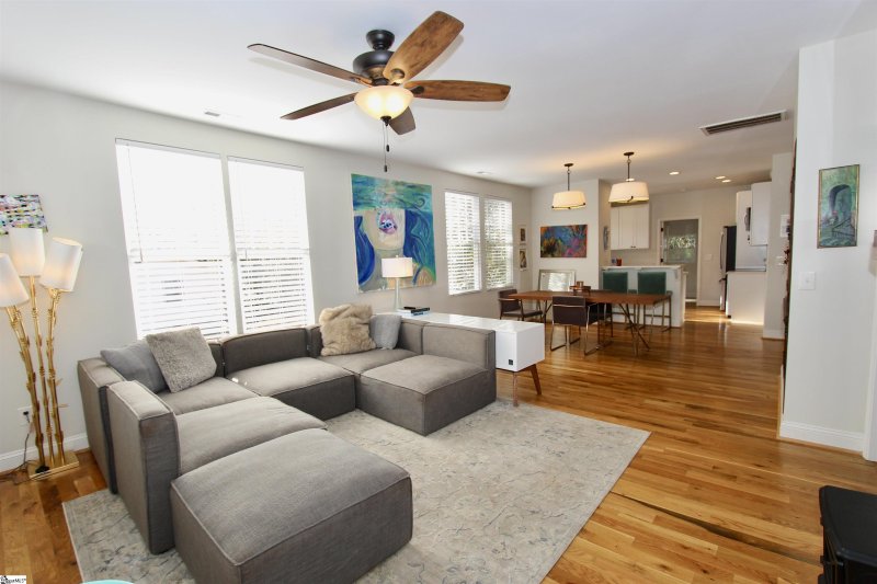 Property image 2 at 550 Pinckney Court, Spartanburg, SC 29302