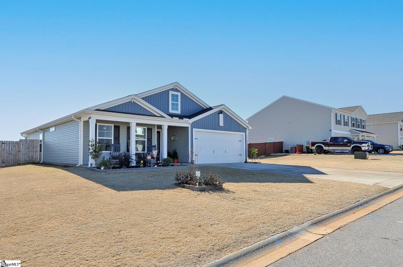 Property image 2 at 7058 Luna Mae Court, Boiling Springs, SC 29316