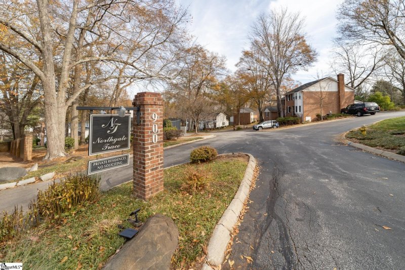 Property image 2 at 900 N Main Street, Greenville, SC 29609