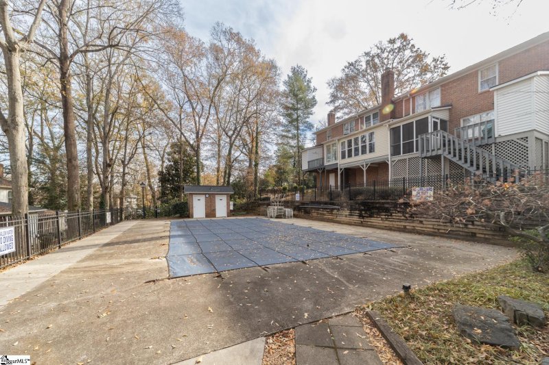 Property image 4 at 900 N Main Street, Greenville, SC 29609