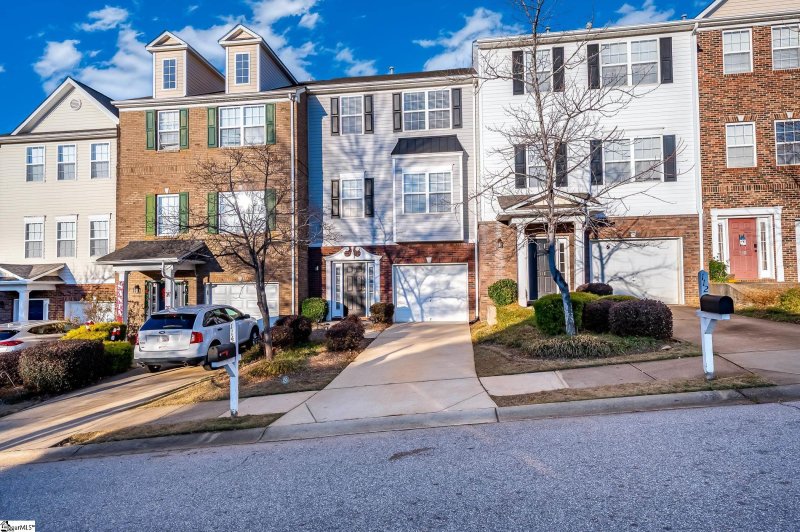 Property image 2 at 114 Forsythia Drive, Mauldin, SC 29662