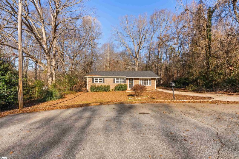 Property image 3 at 104 Cliffwood Court, Fountain Inn, SC 29644