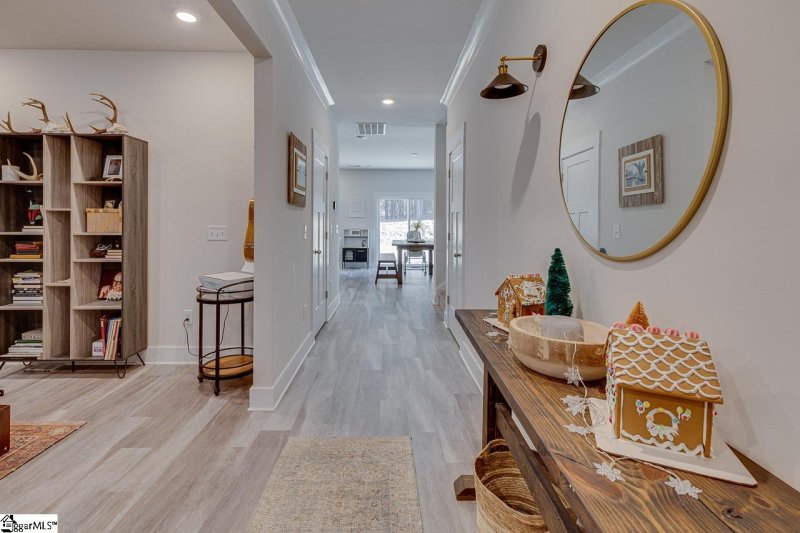 Property image 3 at 124 Walking Stick Way, Pelzer, SC 29669